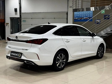 Changan Eado Plus, 2023г, передний привод, робот