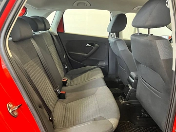 Volkswagen Polo, 2010г, передний привод, робот