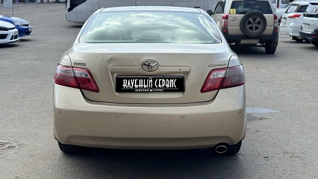 Toyota Camry, 2009г, передний привод, автомат