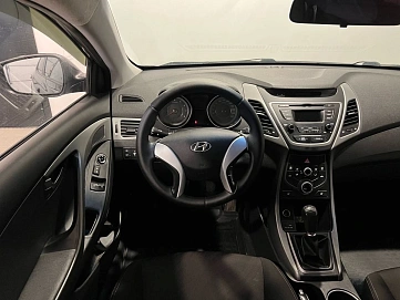 Hyundai Elantra, 2014г, передний привод, механика