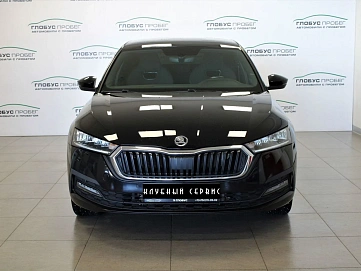 Skoda Octavia, 2021г, передний привод, автомат
