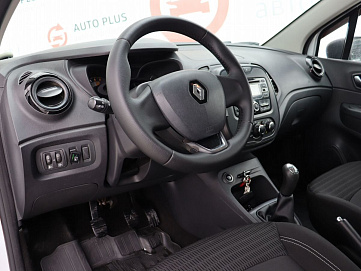 Renault Kaptur, 2016г, передний привод, механика
