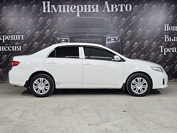Toyota Corolla, 2011г, передний привод, автомат