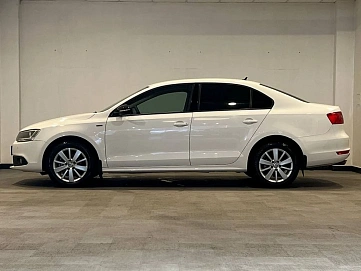 Volkswagen Jetta, 2013г, передний привод, механика