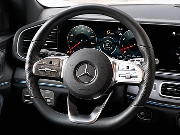 Mercedes-Benz GLS, 2022г, полный привод, автомат