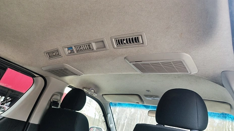 Toyota HiAce, 2015г, полный привод, автомат