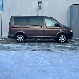 Volkswagen Caravelle, 2011г, передний привод, механика