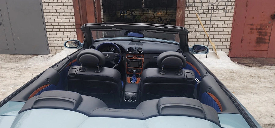 Mercedes-Benz CLK-Класс, 2004г., задний привод, автомат