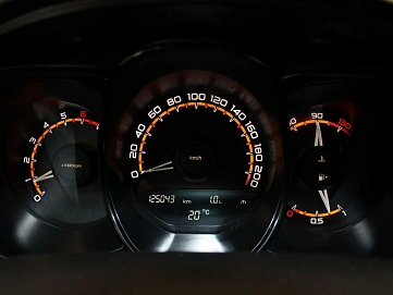 Lada (ВАЗ) Vesta, 2019г, передний привод, механика