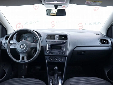 Volkswagen Polo, 2014г, передний привод, автомат