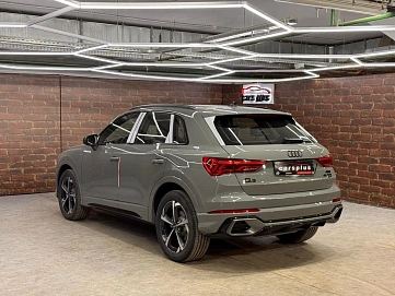 Audi Q3, 2025г, полный привод, робот