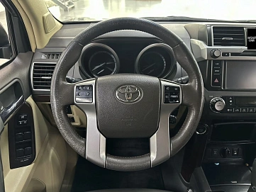 Toyota Land Cruiser Prado, 2015г, полный привод, автомат