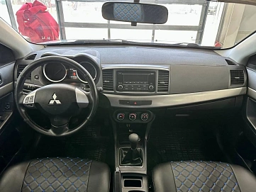 Mitsubishi Lancer, 2013г, передний привод, механика