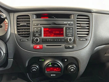 Kia Rio, 2009г, передний привод, механика