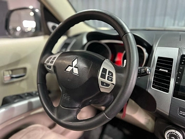 Mitsubishi Outlander, 2007г, полный привод, автомат
