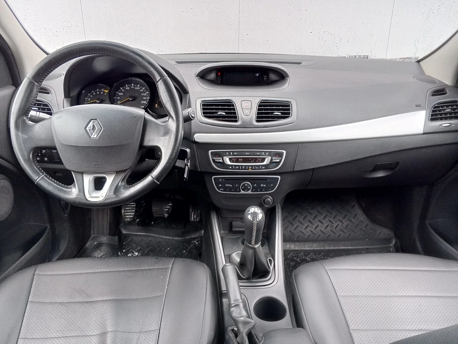 Renault Fluence, 2012г., передний привод, механика