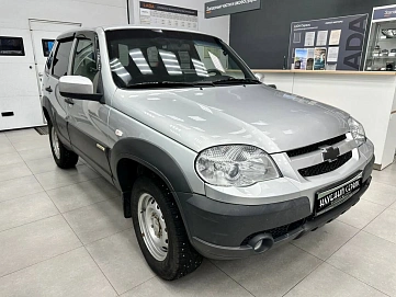 Chevrolet Niva, 2017г, полный привод, механика