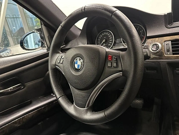 BMW 3 серии, 2006г, задний привод, автомат