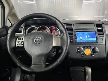 Nissan Tiida, 2008г, передний привод, автомат
