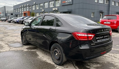 Lada (ВАЗ) Vesta, 2019г, передний привод, механика