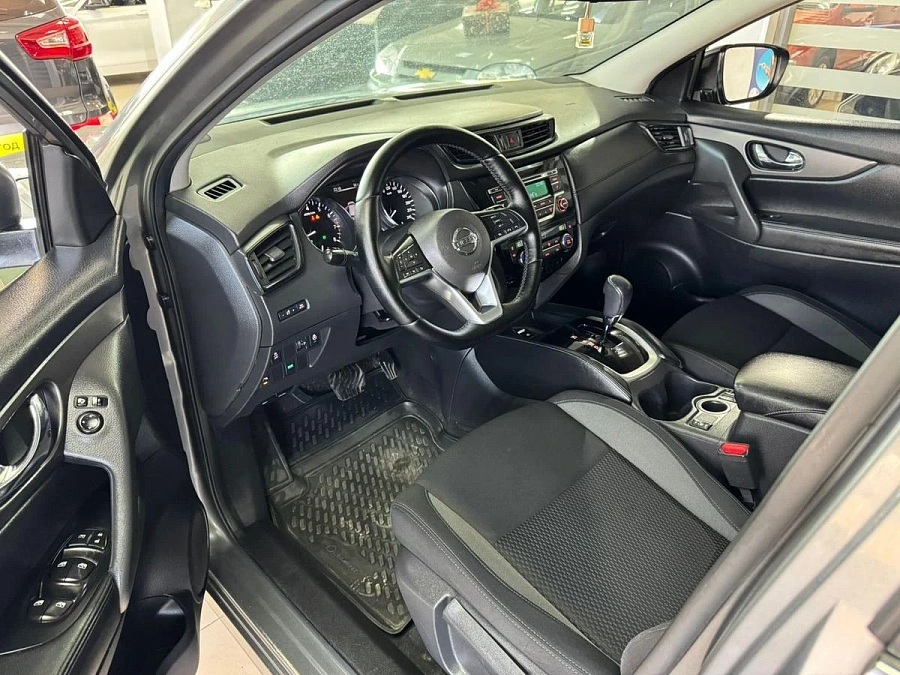 Nissan Qashqai, 2019г., передний привод, вариатор