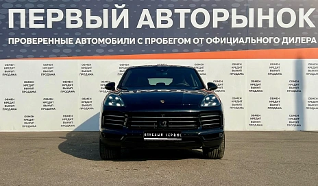 Porsche Cayenne, 2018г, передний привод, автомат