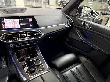 BMW X5, 2021г, полный привод, автомат