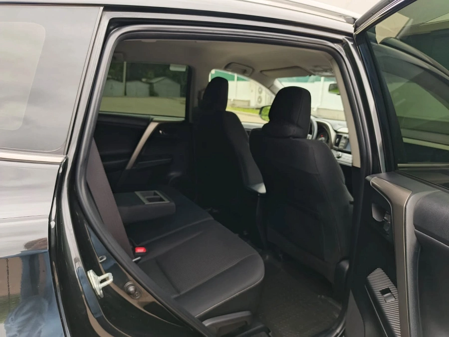 Toyota RAV4, 2014г., полный привод, вариатор