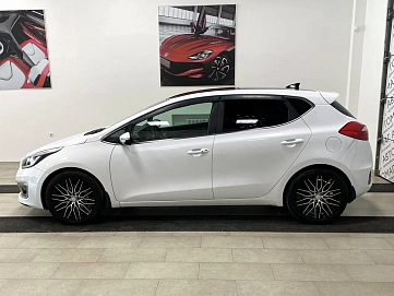 Kia Ceed, 2018г, передний привод, робот