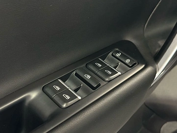 Geely Atlas, 2021г, передний привод, автомат