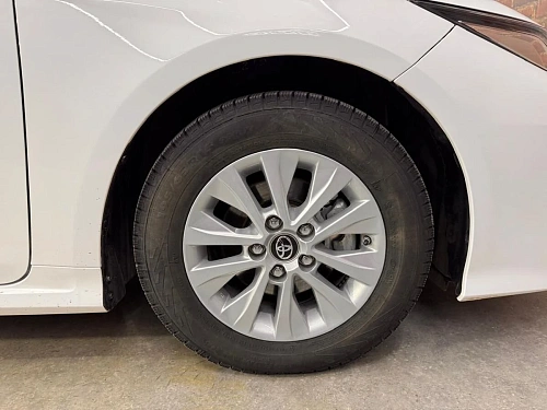 Toyota Corolla, 2022г, передний привод, вариатор