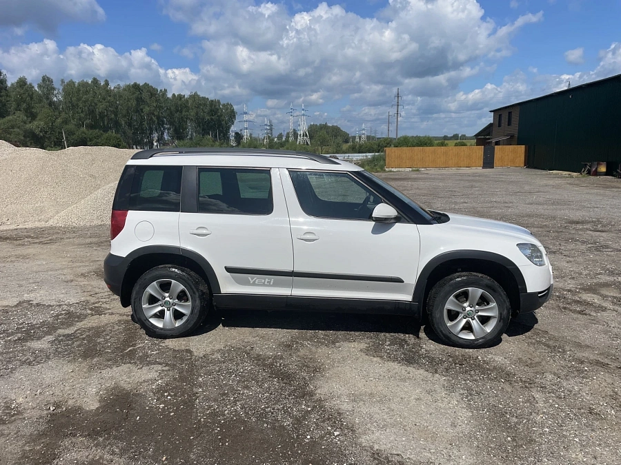 Skoda Yeti, 2013г., передний привод, робот