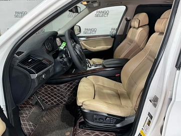 BMW X5, 2011г, передний привод, автомат