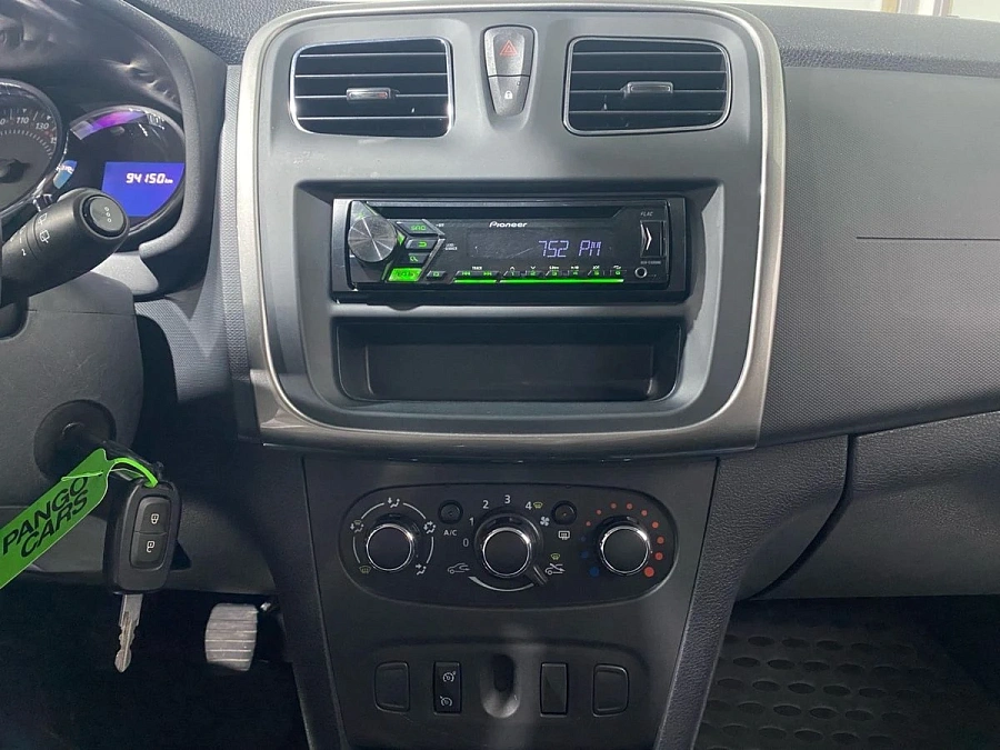 Renault Sandero, 2018г., передний привод, механика