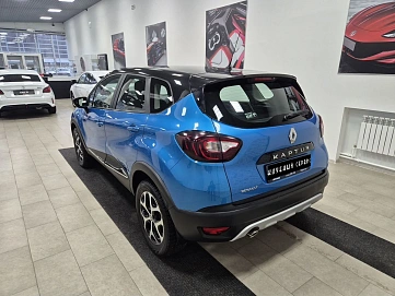 Renault Kaptur, 2018г, передний привод, вариатор