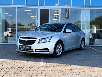 Chevrolet Cruze, 2010г, передний привод, механика