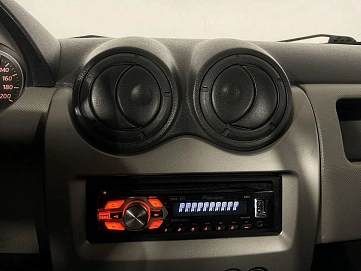 Renault Sandero, 2011г, передний привод, механика