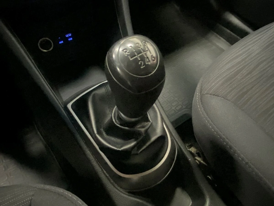 Hyundai Solaris, 2015г., передний привод, механика