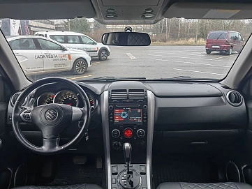 Suzuki Grand Vitara, 2011г, полный привод, автомат