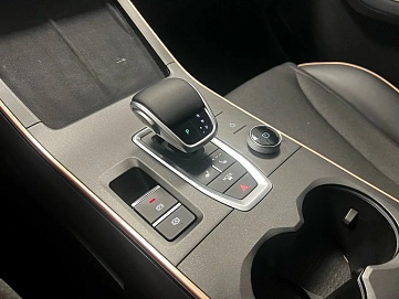 Omoda C5, 2024г, передний привод, автомат