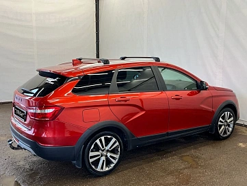 Lada (ВАЗ) , 2018г., передний привод, механика