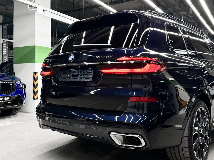 BMW X7, 2023г., полный привод, автомат
