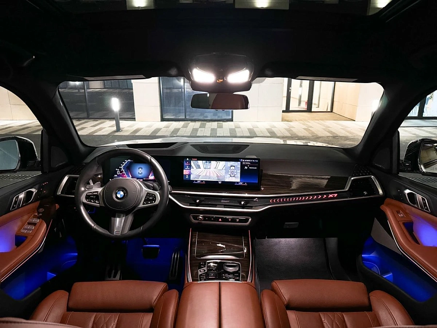 BMW X7, 2022г., полный привод, автомат