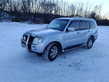Mitsubishi Pajero, 2008г, полный привод, автомат