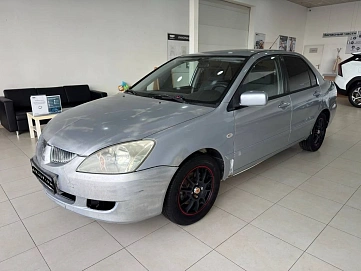 Mitsubishi Lancer, 2005г, передний привод, механика