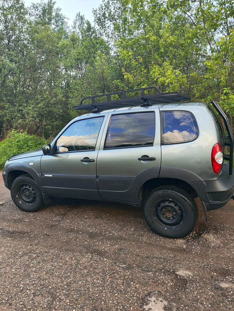 Chevrolet Niva, 2013г., полный привод, механика