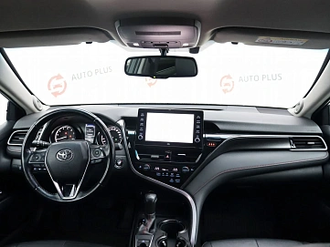 Toyota Camry, 2021г, передний привод, автомат