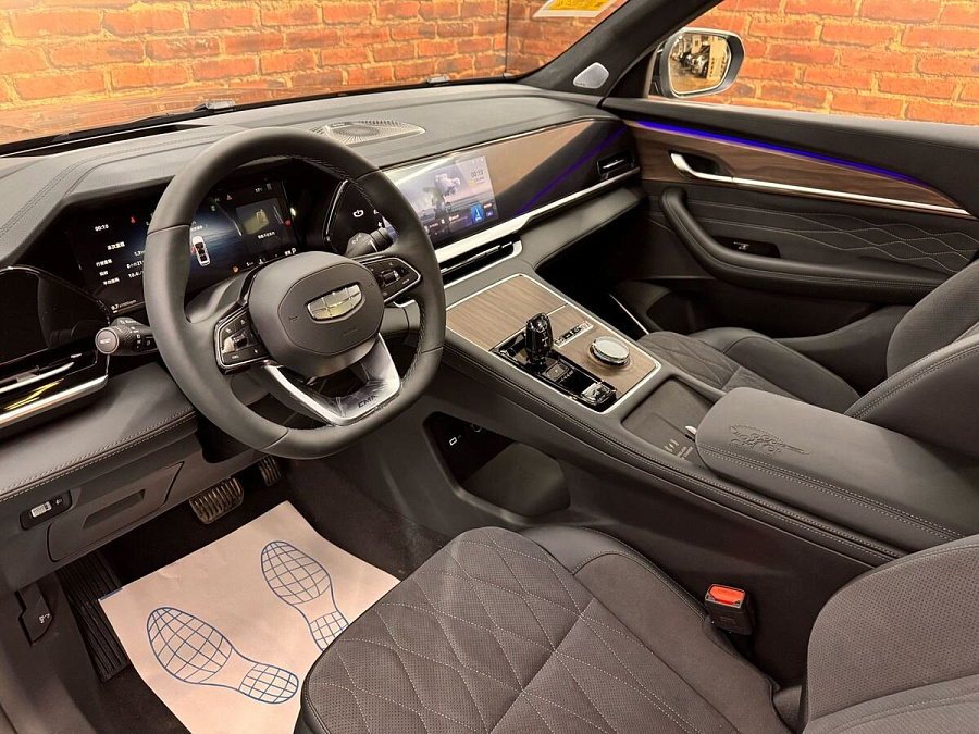 Geely Monjaro, 2025г., передний привод, автомат