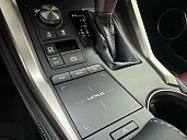Lexus NX, 2018г., полный привод, вариатор