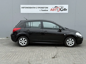 Nissan Tiida, 2011г, передний привод, автомат